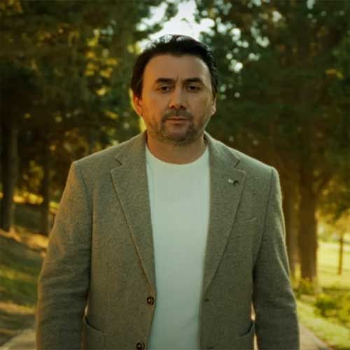 آقشین فاتح گولوشون سئودییم آدام